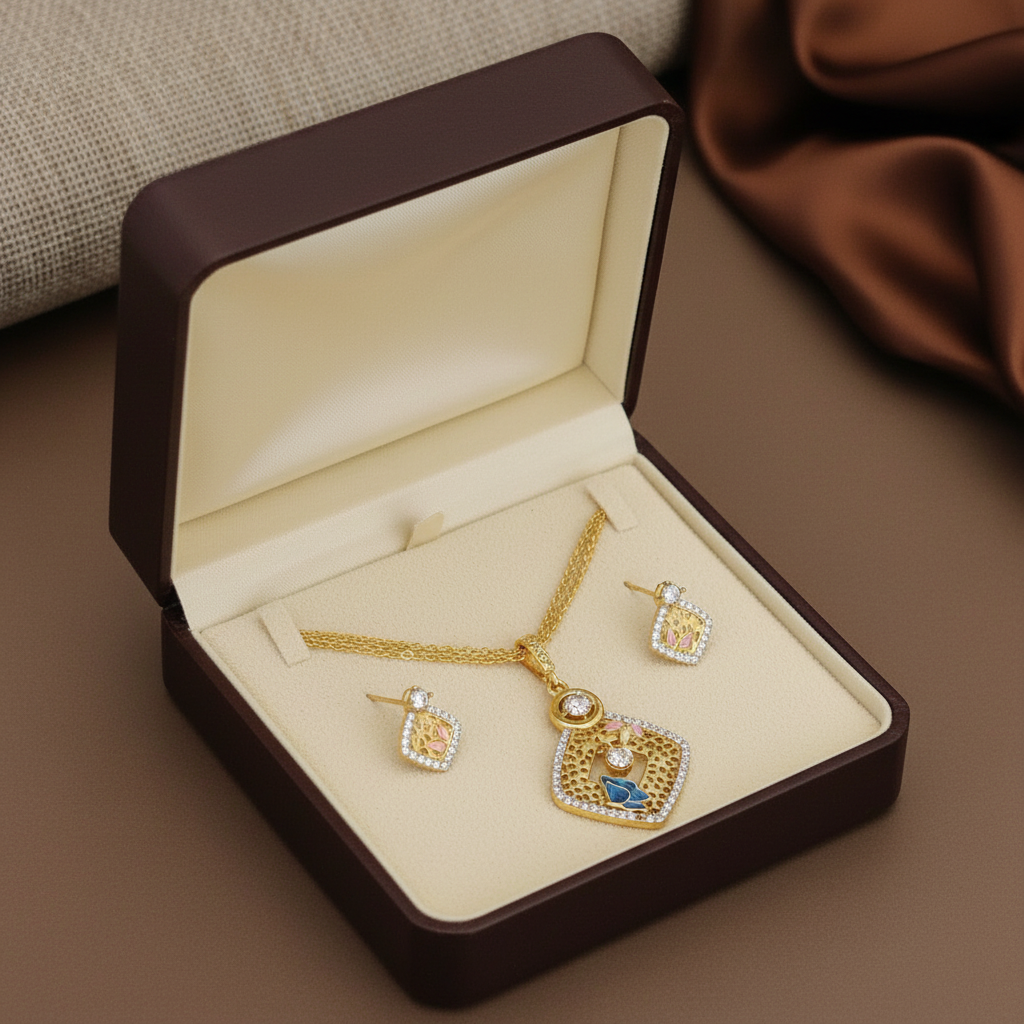 Royal Radiance Pendant Necklace & Earrings Set